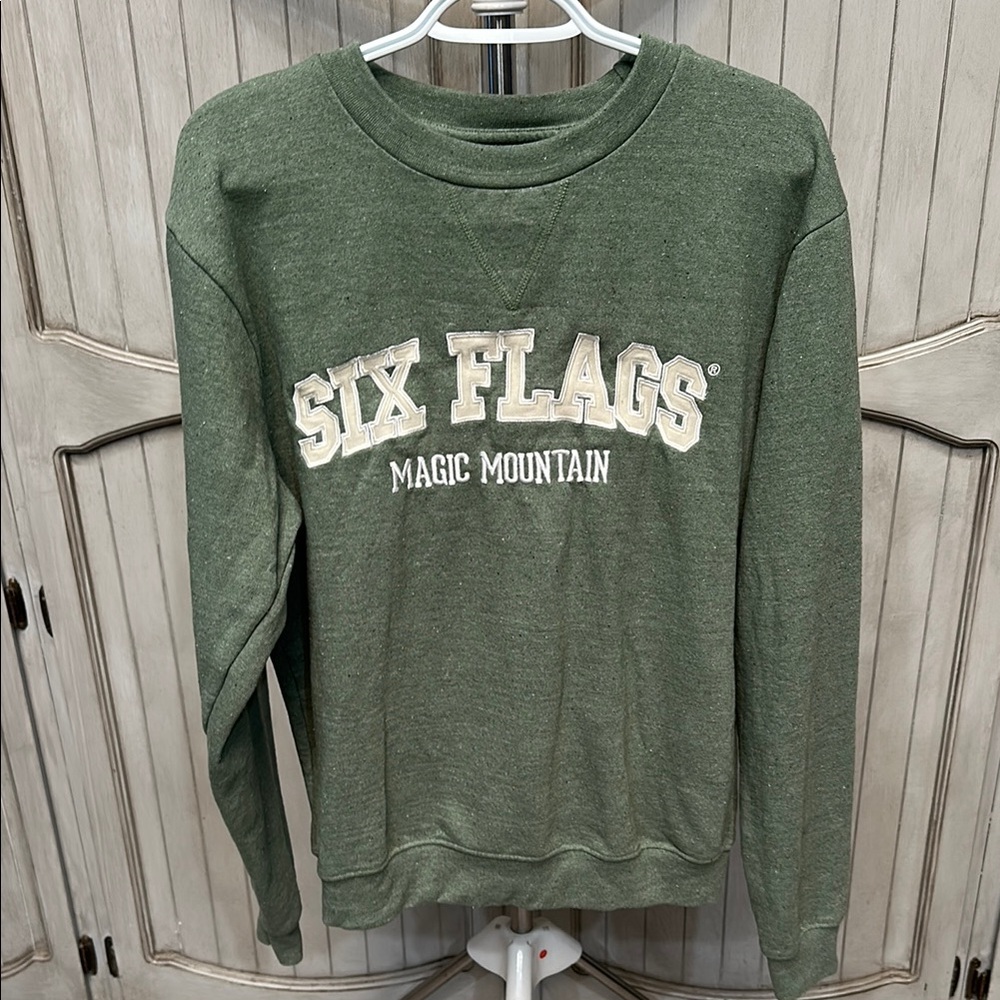 Green Crew Neck Sweater with Magic Mountain Branding